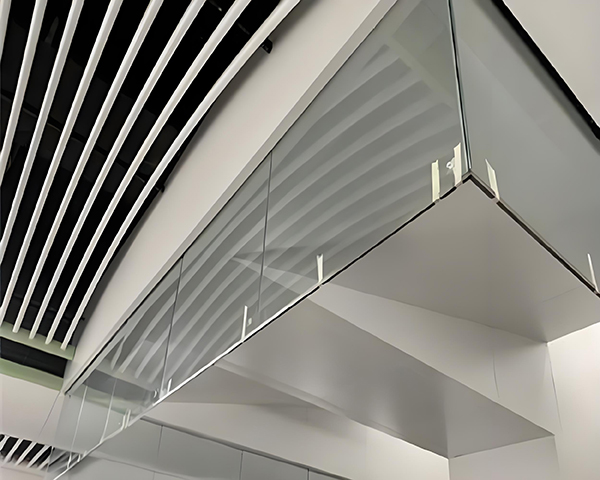 五家渠玻璃五家渠挡烟垂壁