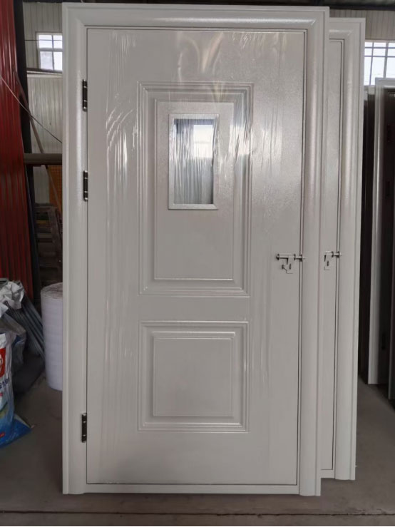 五家渠学校教室门