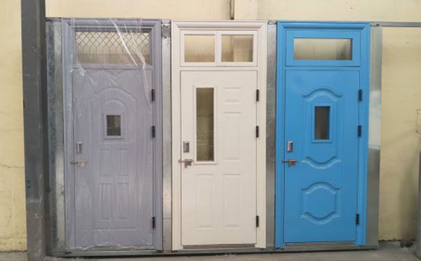 五家渠学校教室门