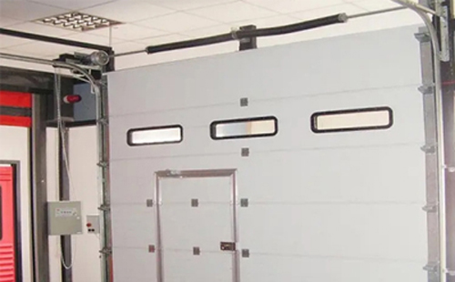 五家渠工业提升门的安装方法