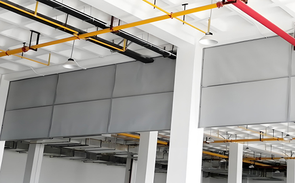 商场防烟分区常闭节点：五家渠挡烟垂壁高度与控制器接线图解