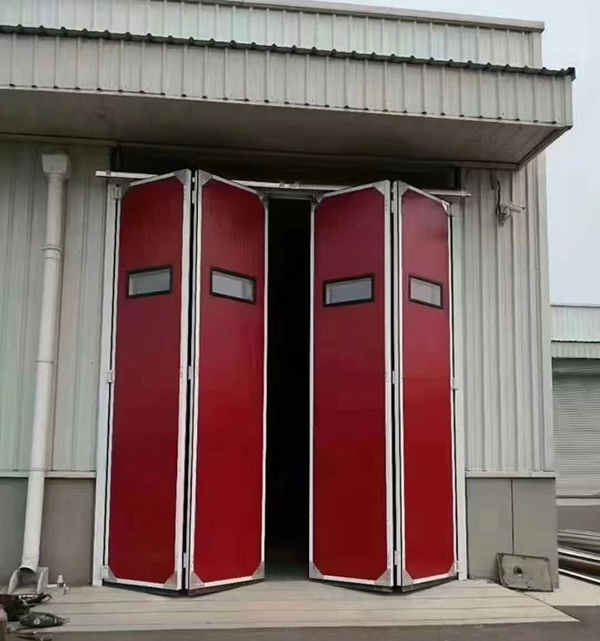 五家渠工业折叠门在大型装配车间出入口的应用实例